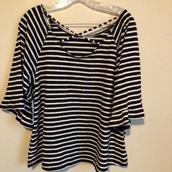 NWT ANA Black/White Striped Top - Picture 5 of 7